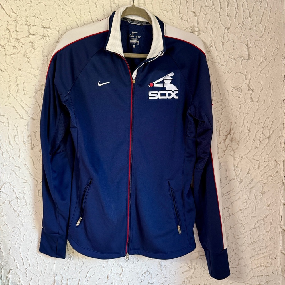 Nike White Sox Dri-FIT Blue and White Jacket